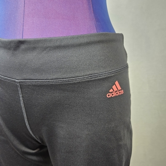 Adidas Straight Leg Capri Activewear Pants Gray and Coral‎ Size Small Women's - Picture 4 of 8
